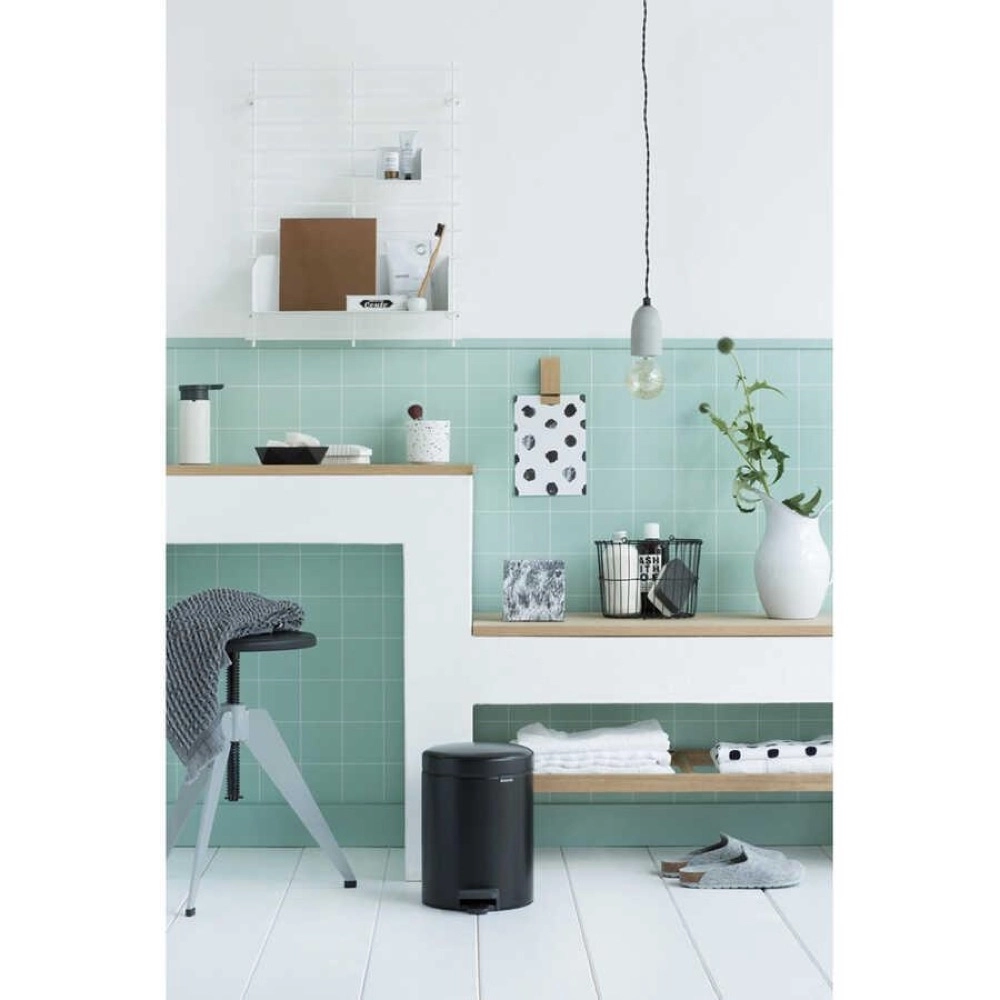 Brabantia NewIcon 112928 5 L Mat Siyah Pedallı Çöp Kovası
